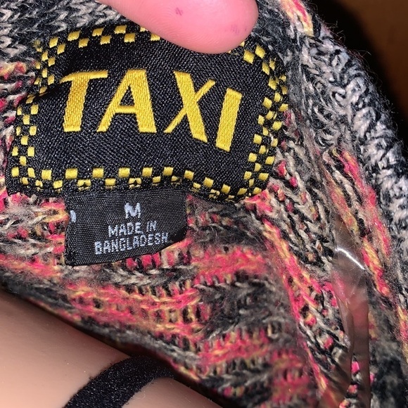 Taxi Short Sleeve Cardigan Duster with fringe coral, Black and Tan Medium - Picture 2 of 8